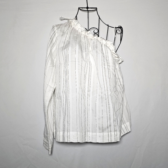Banana Republic striped off shoulder top size Small - Picture 1 of 7